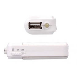 USB powerbank met USB poort en zaklamp