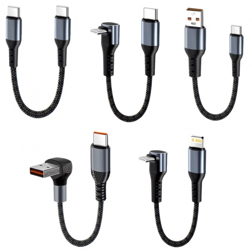 Korte kabel met een hoek ideaal voor het aansluiten van een powerbank