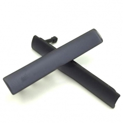 Afdek klepjes en stofkapjes voor de Sony Xperia Z3, set van twee stuks, in de kleur zwart