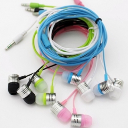 Stereo in-ear headset in vele kleuren om muziek te luisteren op de smartphone en tablet